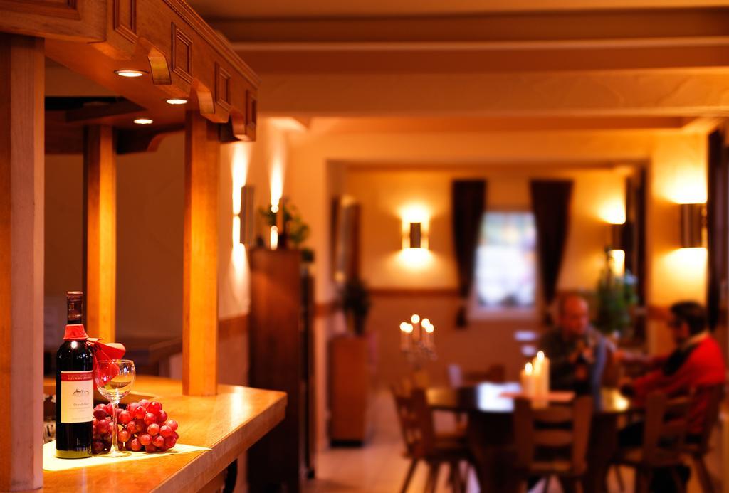 Waldhotel Bad Bibra Bagian luar foto