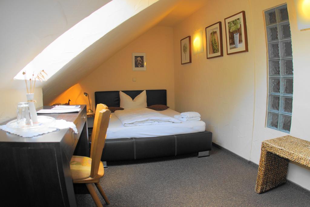 Waldhotel Bad Bibra Bagian luar foto