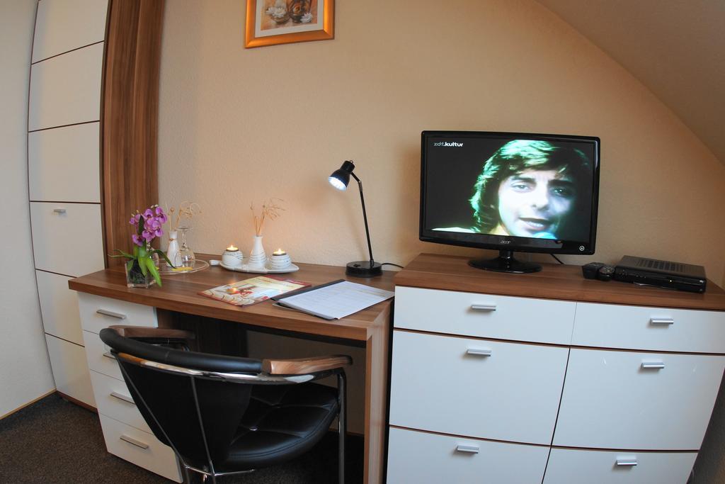 Waldhotel Bad Bibra Ruang foto