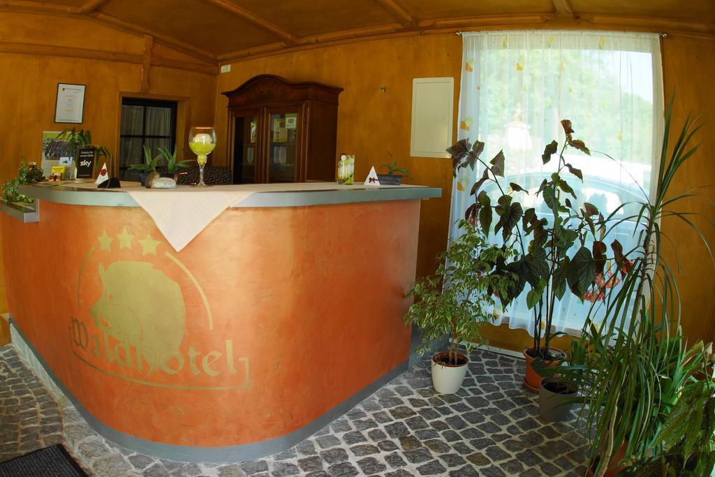 Waldhotel Bad Bibra Bagian luar foto